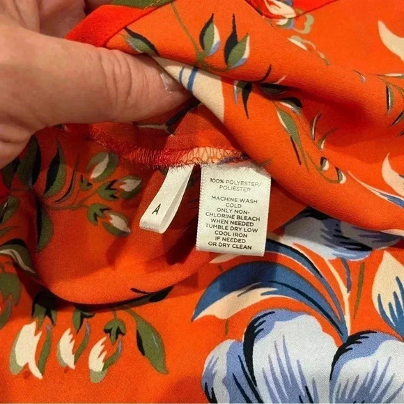 Loft by Ann Taylor floral button down double breast pockets great colors - Picture 8 of 9